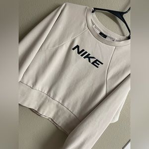 Nike crew neck